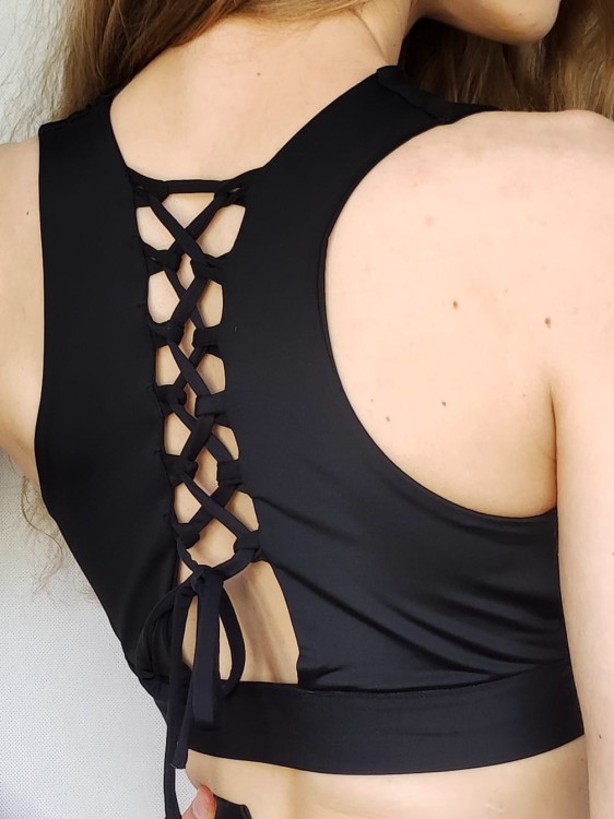 Top czarny wiązane paski pole dance na duży biust podtrzymanie1680635753471.jpg